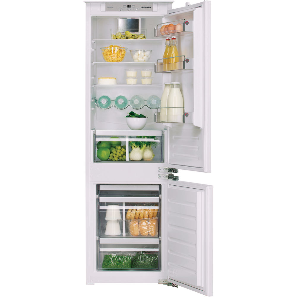 køleskab med fryser